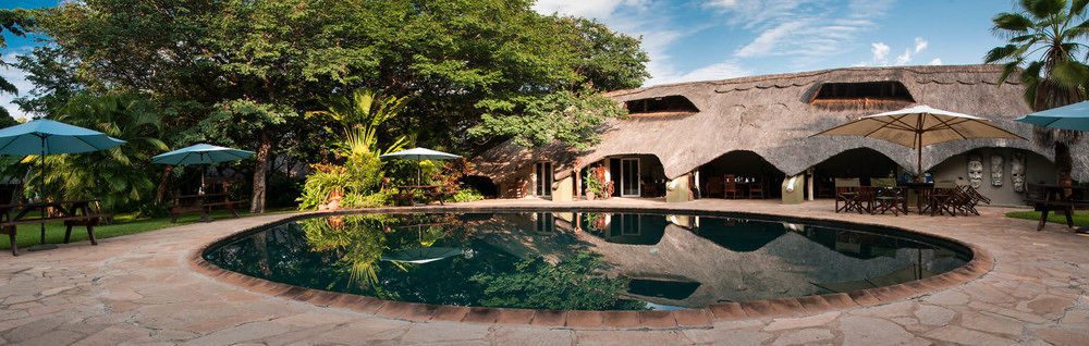 Bayete Guest Lodge Victoria Falls Kültér fotó
