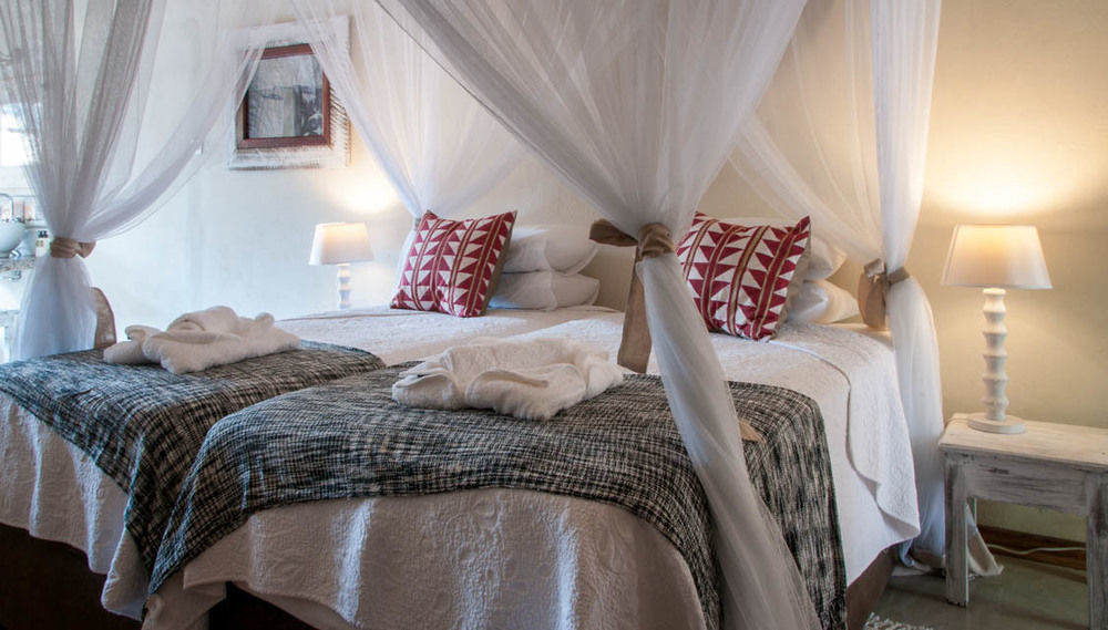 Bayete Guest Lodge Victoria Falls Kültér fotó