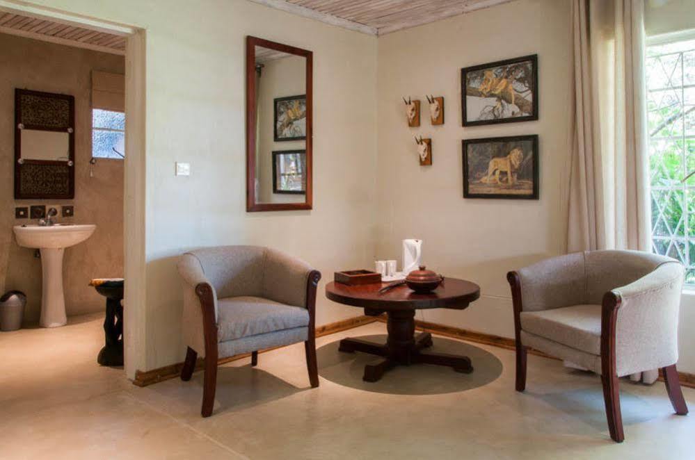 Bayete Guest Lodge Victoria Falls Kültér fotó