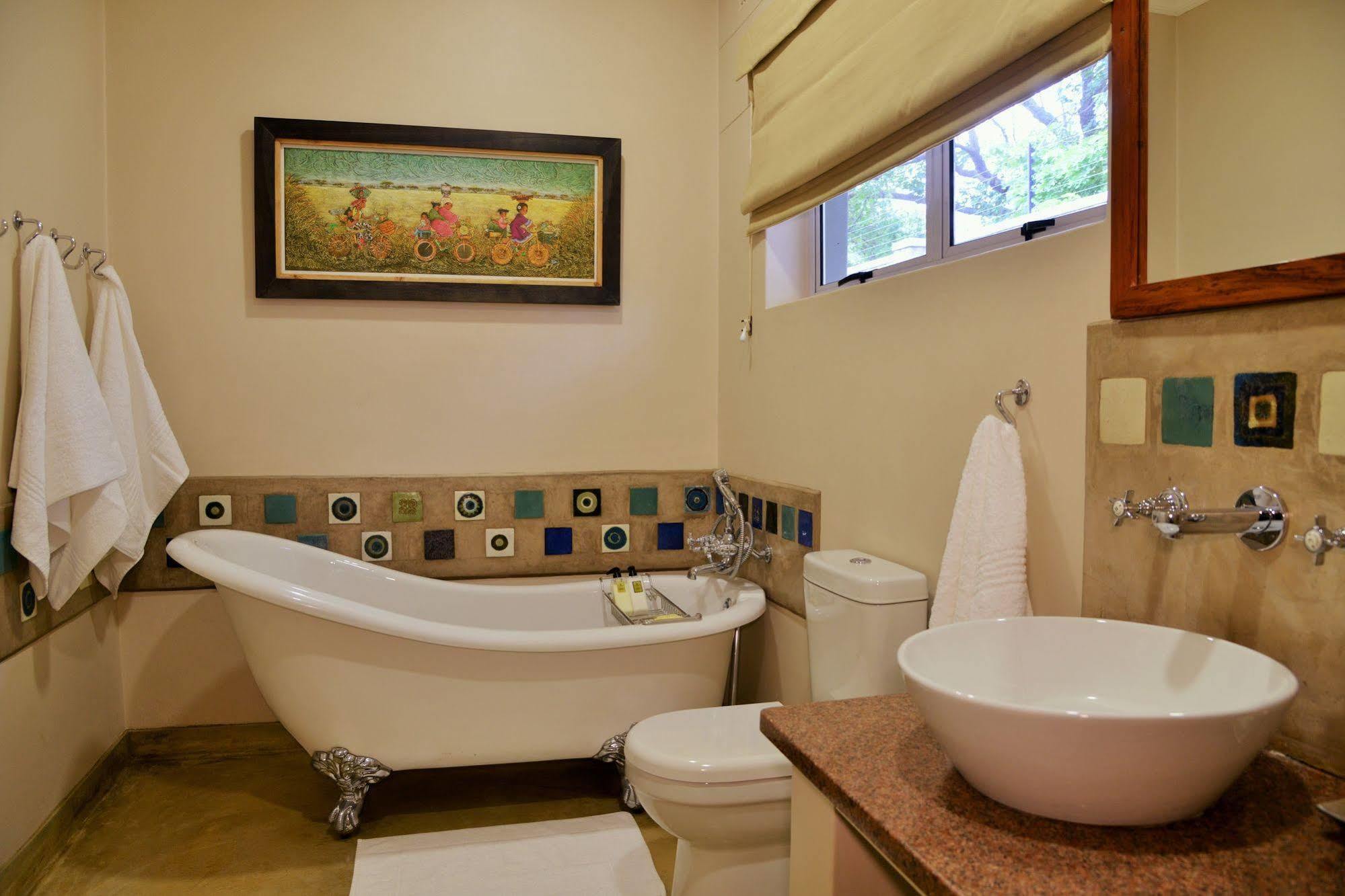 Bayete Guest Lodge Victoria Falls Kültér fotó