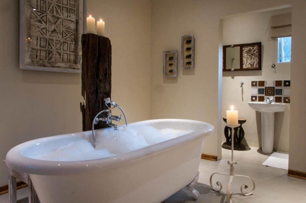 Bayete Guest Lodge Victoria Falls Kültér fotó