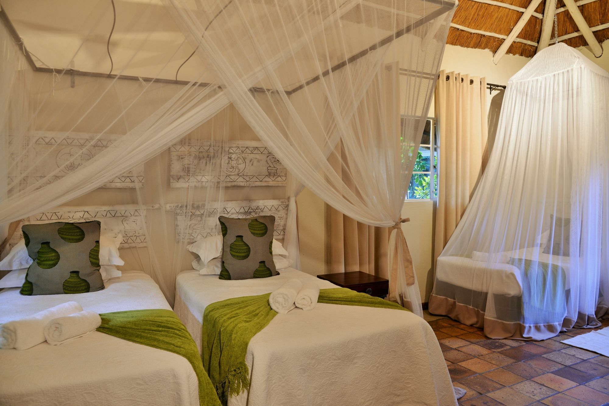 Bayete Guest Lodge Victoria Falls Kültér fotó